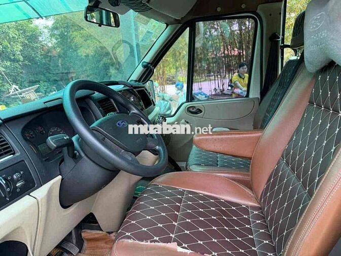 Ford Transit 16 chỗ Trắng 208.232 km