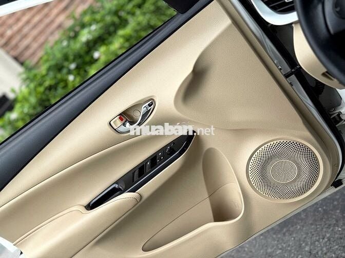 Toyota Yaris G 2018 Trắng Tự động CVT