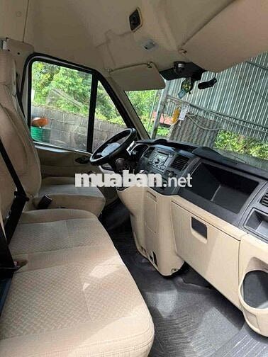 Ford Transit 16 chỗ Bạc 57.162 km