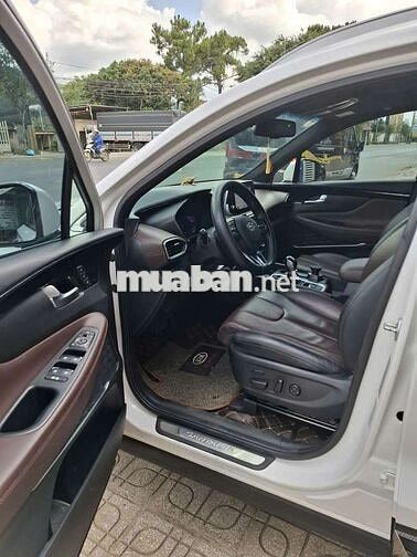 Hyundai SantaFe Dầu 2.2 Hai Cầu Premium Trắng