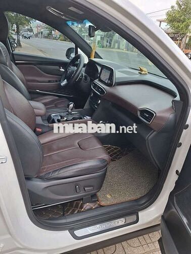 Hyundai SantaFe Dầu 2.2 Hai Cầu Premium Trắng