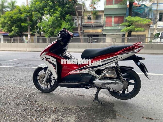 Honda Air Blade màu Đỏ, Trắng, Đen