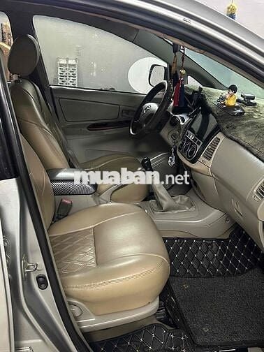Toyota Innova 2008 J up full G Bạc