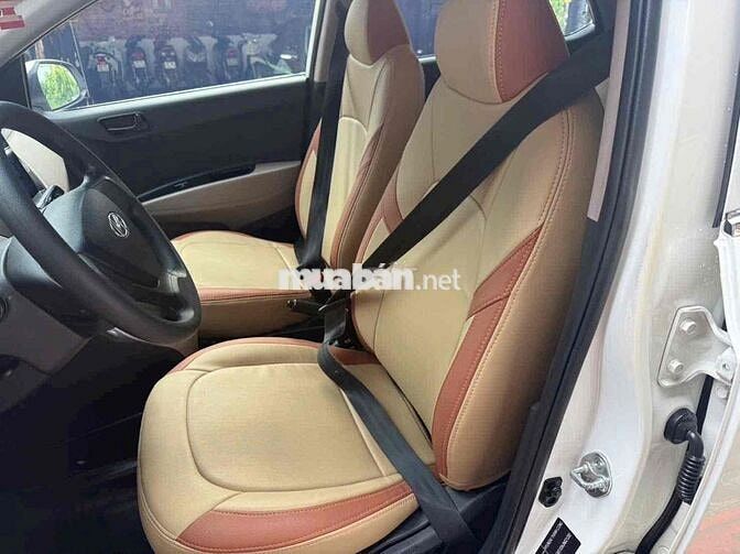 Hyundai i10 Sedan 2018 Số sàn Trắng