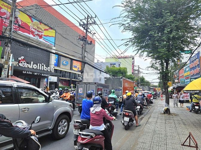 Nhà mặt tiền Nguyễn Văn Quá - Quận 12, 6x22m, sổ hồng chính chủ, 16 tỷ