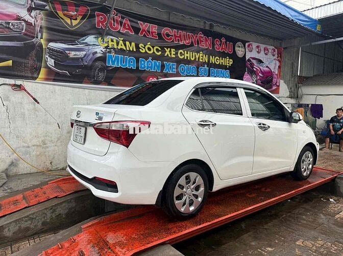 Hyundai i10 Sedan 2018 Số sàn Trắng