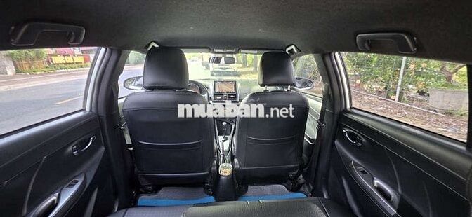 Toyota Yaris 1.5G Trắng Thái Lan Xe gia đình