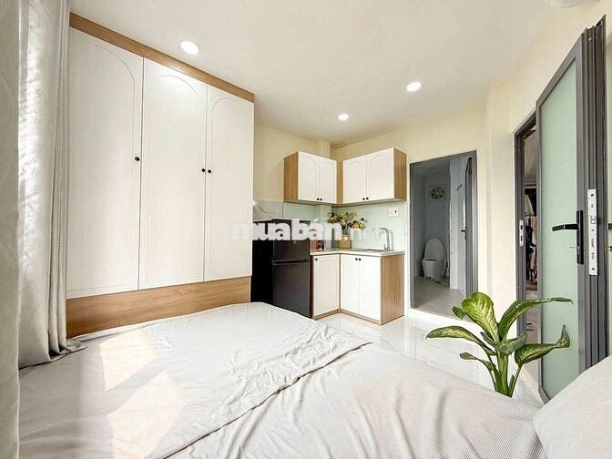 Phòng Mới Xây Siêu Thoáng Gần Bến Xe Miền Đông Cũ
