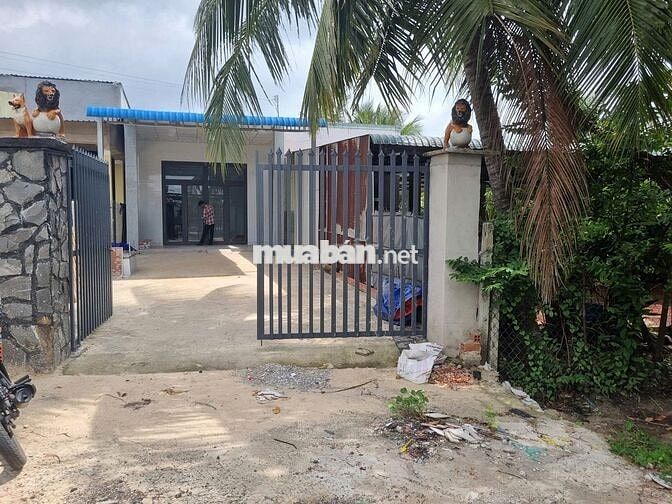 Nhà đẹp đường nhựa ngay KCN Phước Đông. 1,1 tỷ 