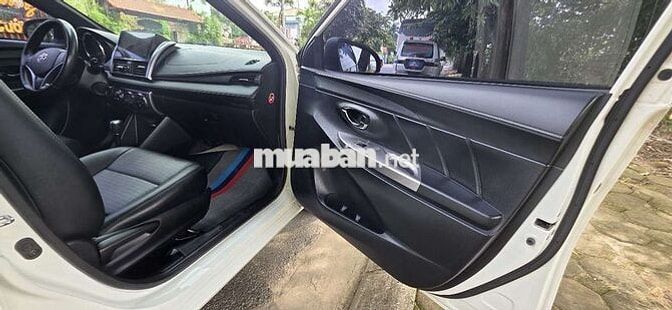 Toyota Yaris 1.5G Trắng Thái Lan Xe gia đình