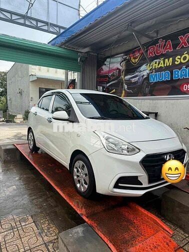 Hyundai i10 Sedan 2018 Số sàn Trắng