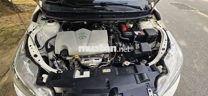 Toyota Yaris 1.5G Trắng Thái Lan Xe gia đình