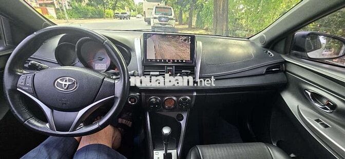Toyota Yaris 1.5G Trắng Thái Lan Xe gia đình