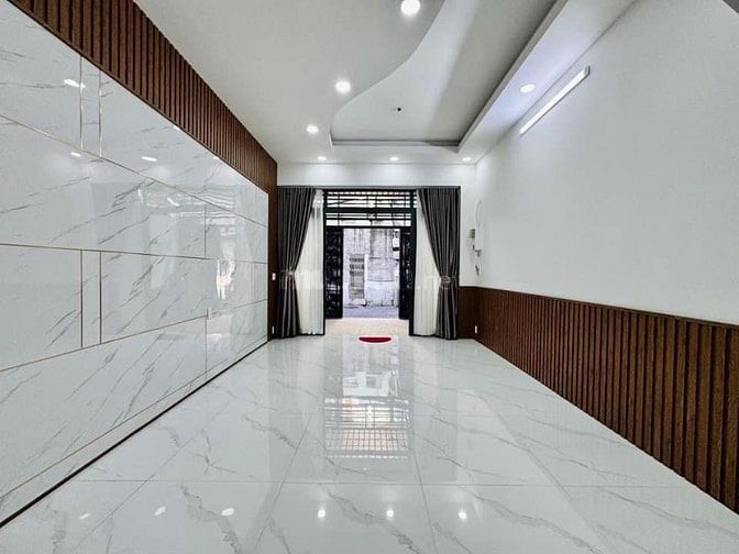 Nhà mới đẹp lung linh, giá tốt Phú Nhuận, 4Phòng ngủ lớn, 4 lầu