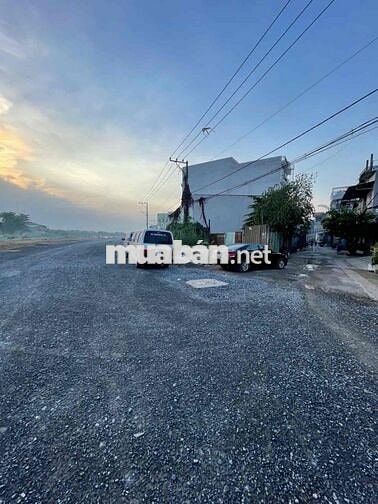 Đất nền 4x21m - 3.8 tỉ -Ngay Cầu Bà Hom - Rẻ nhất Bình Tân