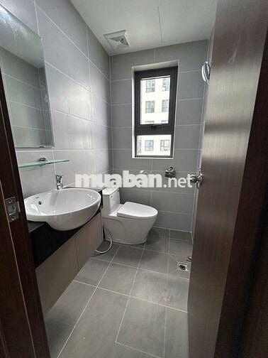 CĂN GÓC 2PN2WC VIEW HỒ ĐÁ LÀNG ĐẠI HỌC TẠI BCONS EMERALD