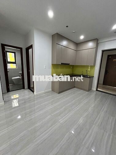 Căn góc 2PN - 2WC view nội khu hồ bơi công viên tại Bcons City