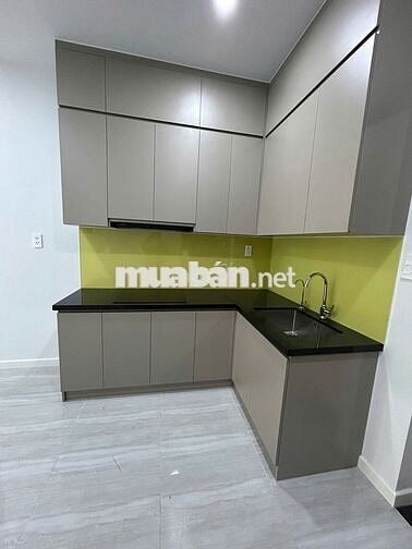 Căn góc 2PN - 2WC view nội khu hồ bơi công viên tại Bcons City