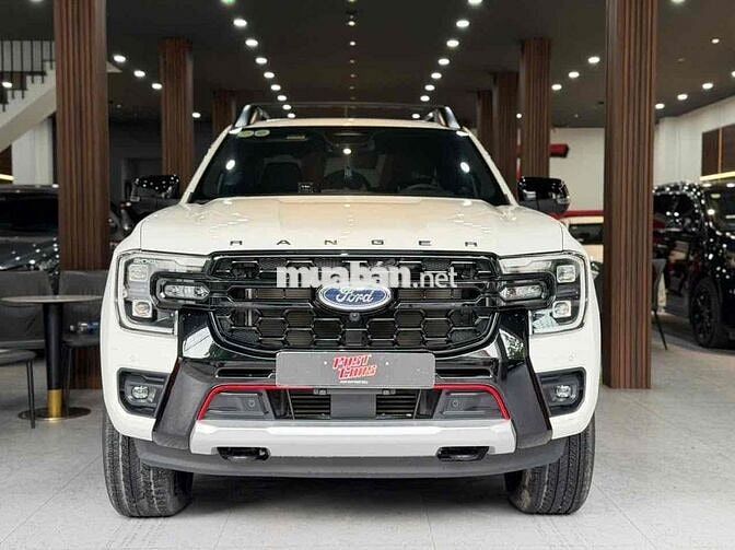 Ford Ranger Stormtrak 2025 Nhập Thái Một Chủ Dùng