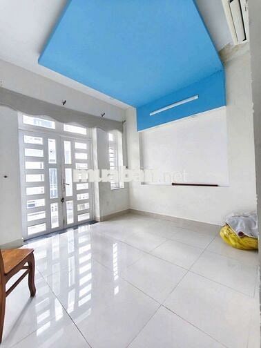 NHÀ TRỆT 2 LẦU GẦN KDC SÔNG ĐÀ