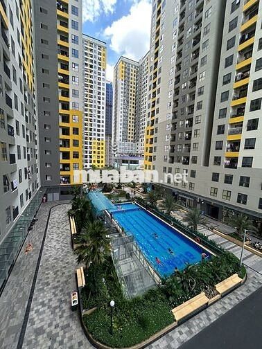 Căn góc 2PN - 2WC view nội khu hồ bơi công viên tại Bcons City