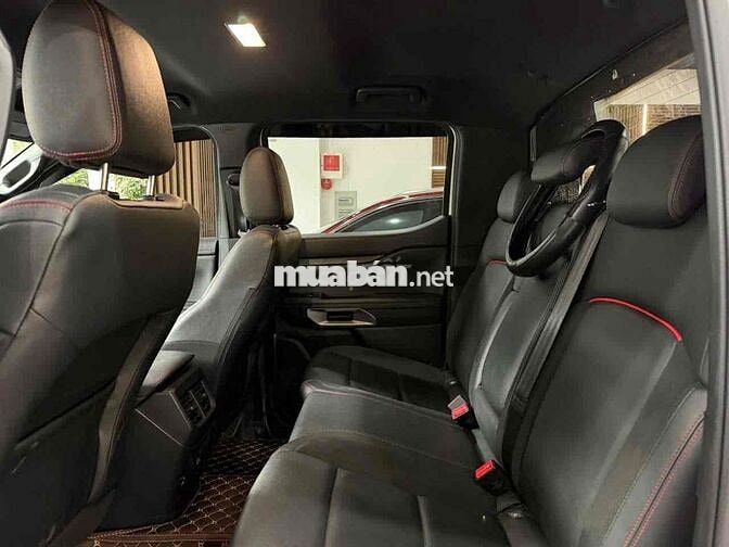 Ford Ranger Stormtrak 2025 Nhập Thái Một Chủ Dùng