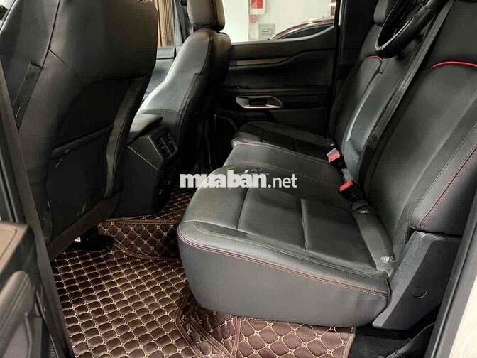 Ford Ranger Stormtrak 2025 Nhập Thái Một Chủ Dùng