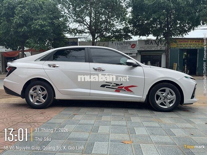 Hyundai Accent Trắng 27000 km