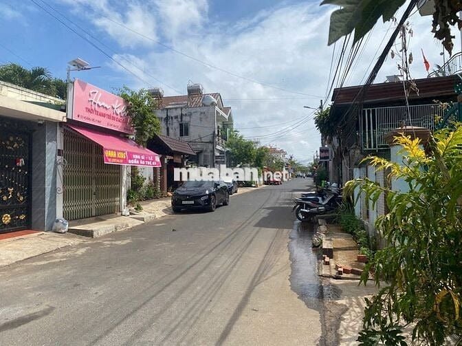 CHÍNH CHỦ BÁN NHÀ TRUNG TÂM BUÔN MA THUẬT– ĐANG CÓ DÒNG TIỀN
