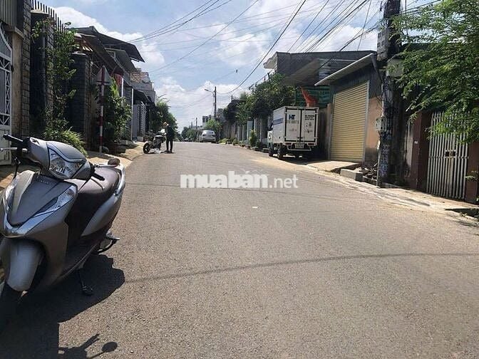 CHÍNH CHỦ BÁN NHÀ TRUNG TÂM BUÔN MA THUẬT– ĐANG CÓ DÒNG TIỀN