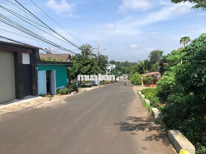 CHÍNH CHỦ BÁN NHÀ TRUNG TÂM BUÔN MA THUẬT– ĐANG CÓ DÒNG TIỀN