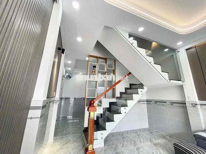 Gia đình gửi bán nhà quận 12 còn thương lượng