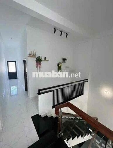 CHO THUÊ NHÀ 2 TẦNG – ĐƯỜNG HOÀNG ĐÌNH ÁI, 7m5- GẦN CHỢ HÒA XUÂN