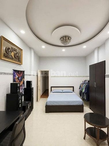 Bán nhà đúc 4 tầng - đường Âu Cơ - Phường Phú Trung - diện tích 64m2
