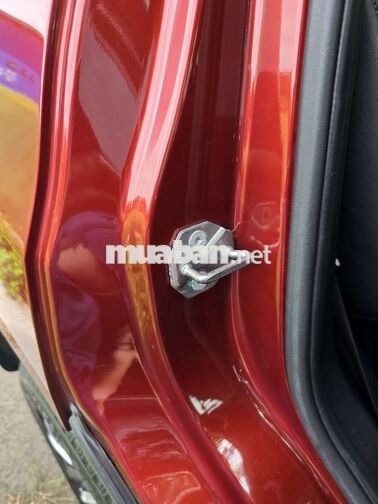 Ford Everest Titanium 4x4 Dầu Tự động 7 chỗ