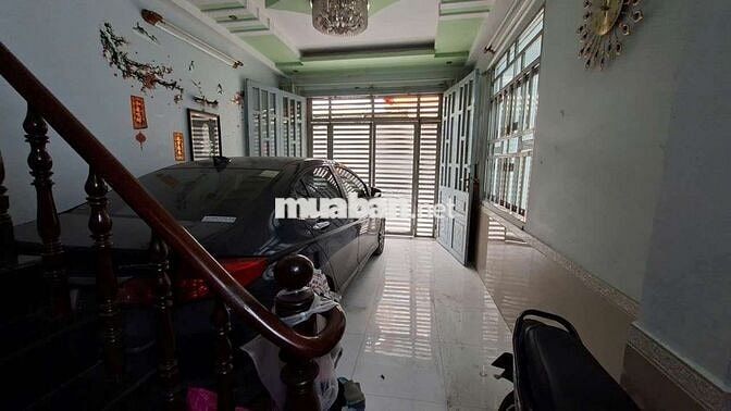Nhà 1 trệt 2 lầu 2 mặt tiền 6m và 3.5m hẻm xe hơi vào nhà