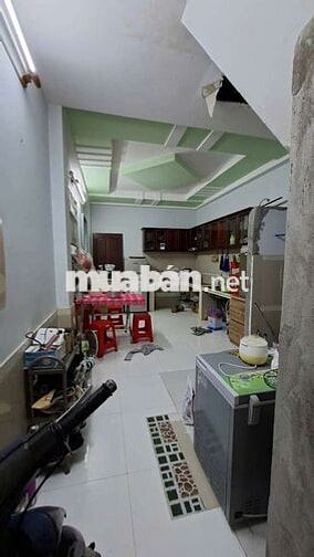 Nhà 1 trệt 2 lầu 2 mặt tiền 6m và 3.5m hẻm xe hơi vào nhà