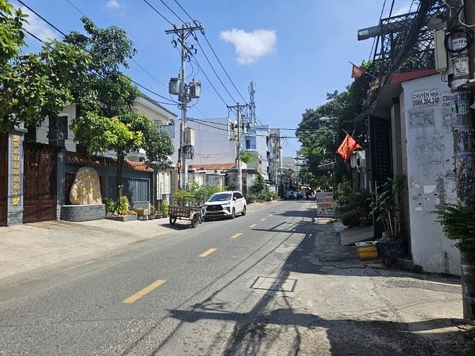 Nhà mặt tiền Đông Hưng Thuận 42 - Quận 12 - gần chợ Cây Sộp, sổ riêng