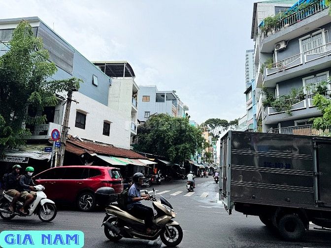 BÁN NHÀ MẶT TIỀN KINH DOANH : ĐƯỜNG NHẬT TẢO - P. 7 - Q. 11 - TPHCM