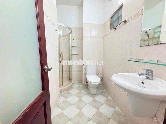 Studio Cửa Sổ nội thất cao cấp cách Sân Bay 3p đi xe