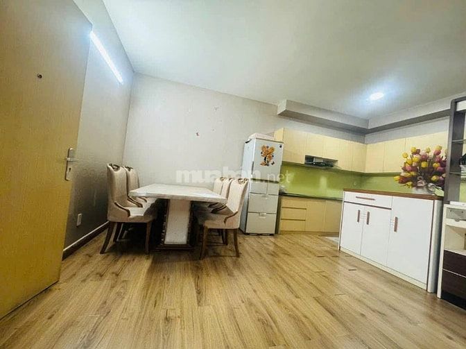 Cho thuê Ruby Garden 97m2 2PN nhà rộng, ban công thoáng giá 10 triệu/t