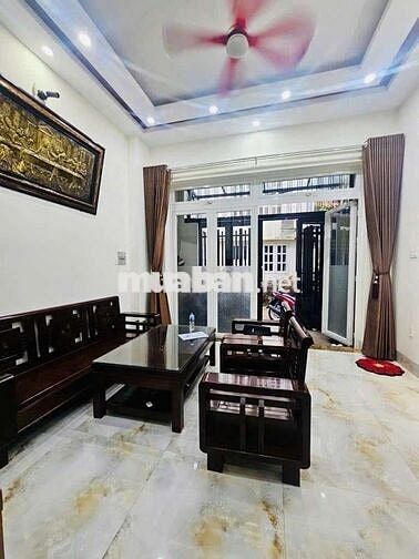 NHÀ ĐẸP KHU BÀU CÁT SÁT MẶT TIỀN 42M2 3 TẦNG