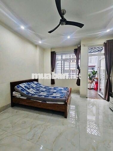 NHÀ ĐẸP KHU BÀU CÁT SÁT MẶT TIỀN 42M2 3 TẦNG