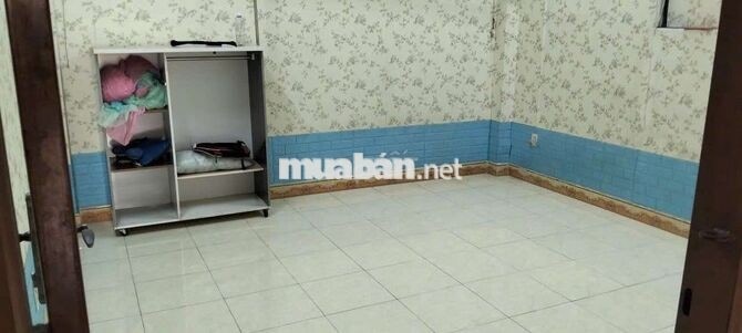 4x14 trệt lầu 2pn gần pmqtrung có máy giặt hẻm ô tô 