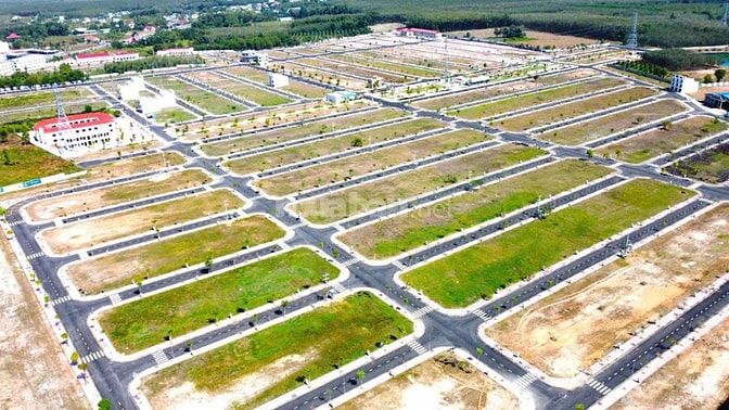 239 triệu sở hữu lô đất mặt tiền 10m xe hơi đậu nhà-DT 100m2 -Sổ riêng