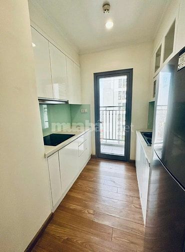 CH Phạm Văn Đồng 2PN /1 tỷ 960, vay 80%, Sổ sẵn O799.303.195