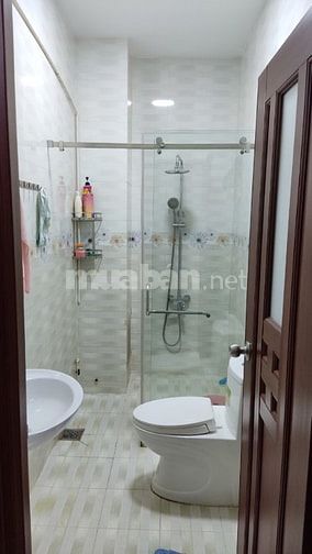 Mặt tiền KDC Nam Hùng Vương,Bến xe miền tây-Nhà 4 tầng 90m2(4.5x20)