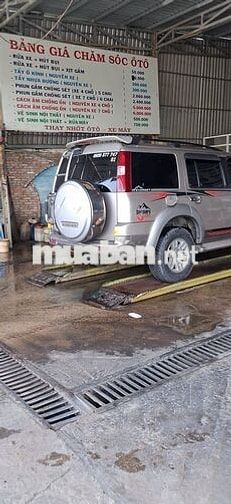 Ford Everest Bạc SUV Gia đình