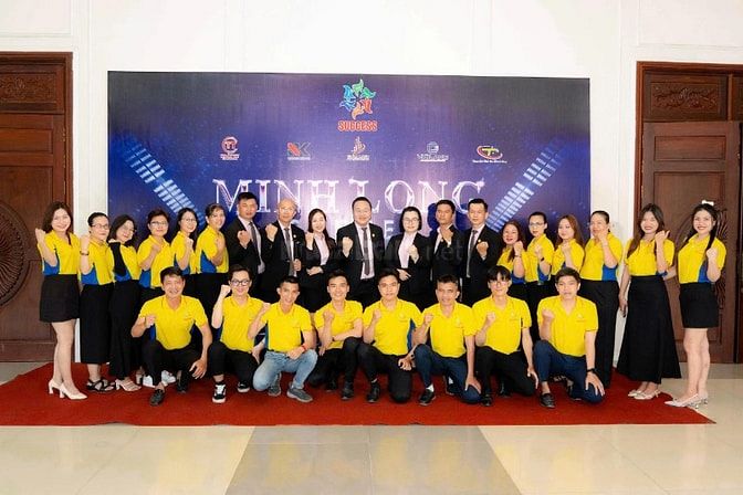 TUYỂN 10 SALE BẤT ĐỘNG SẢN LƯƠNG 9 TRIỆU/ THÁNG - ĐI LÀM NGAY