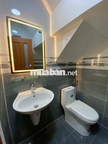 🏡 Nhà Quận 6 gần Bùng binh Phú Lâm – 2PN, nhà mới sửa, chỉ 3,38 tỷ